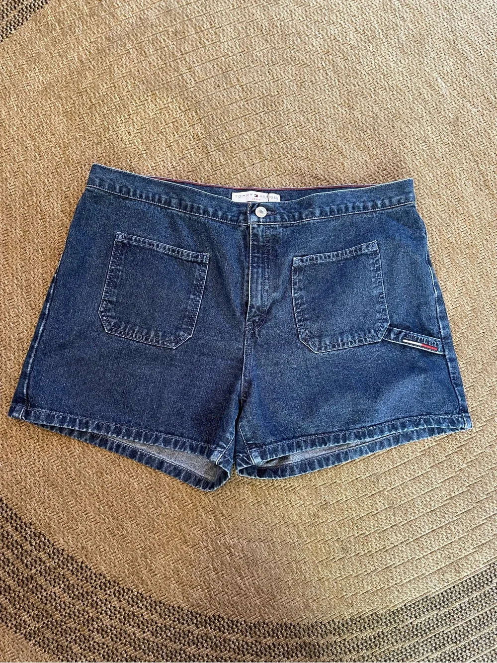 vintage Tommy Hilfiger jean shorts front patch pockets flag logo patch denim